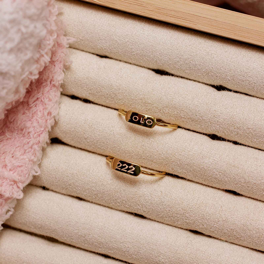 Engravable Bar Ring 6