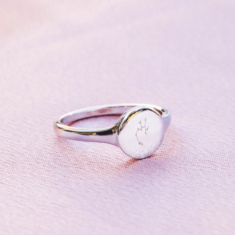 Engravable Signet Ring 9