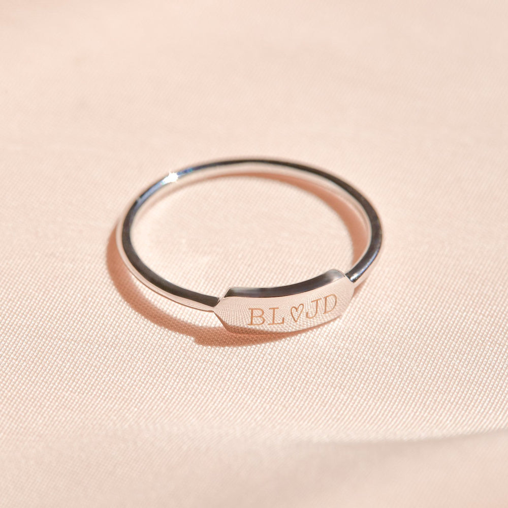 Engravable Bar Ring 8